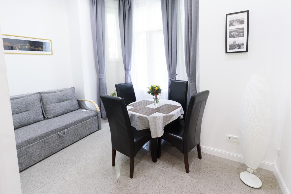 בודפשט Vaci Street Downtown Apartments מראה חיצוני תמונה